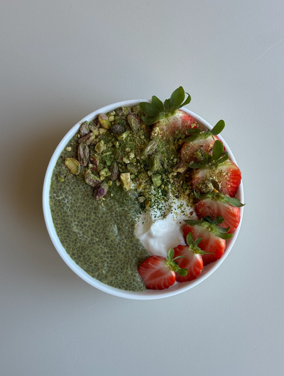 STRAWBERRY MATCHA & COLLAGEN CHIA PUDDING